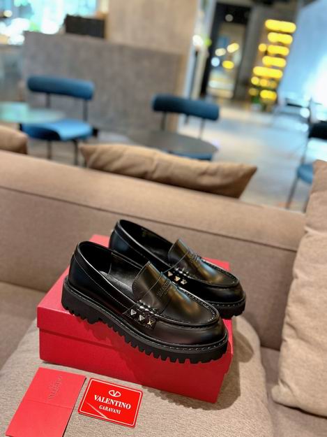 Valentino sz35-41 mnh0502 (2)